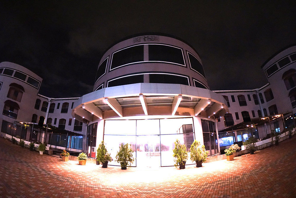 Regent Star Hotel Piarco Exteriér fotografie